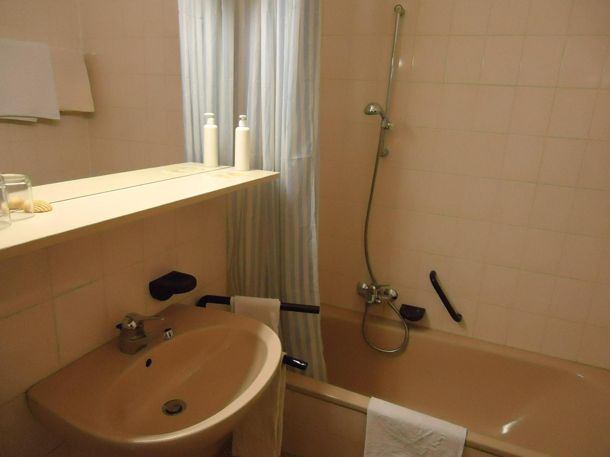 enjoyHotel garni Korntal Stuttgart Bagian luar foto