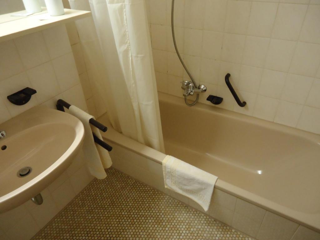 enjoyHotel garni Korntal Stuttgart Bagian luar foto