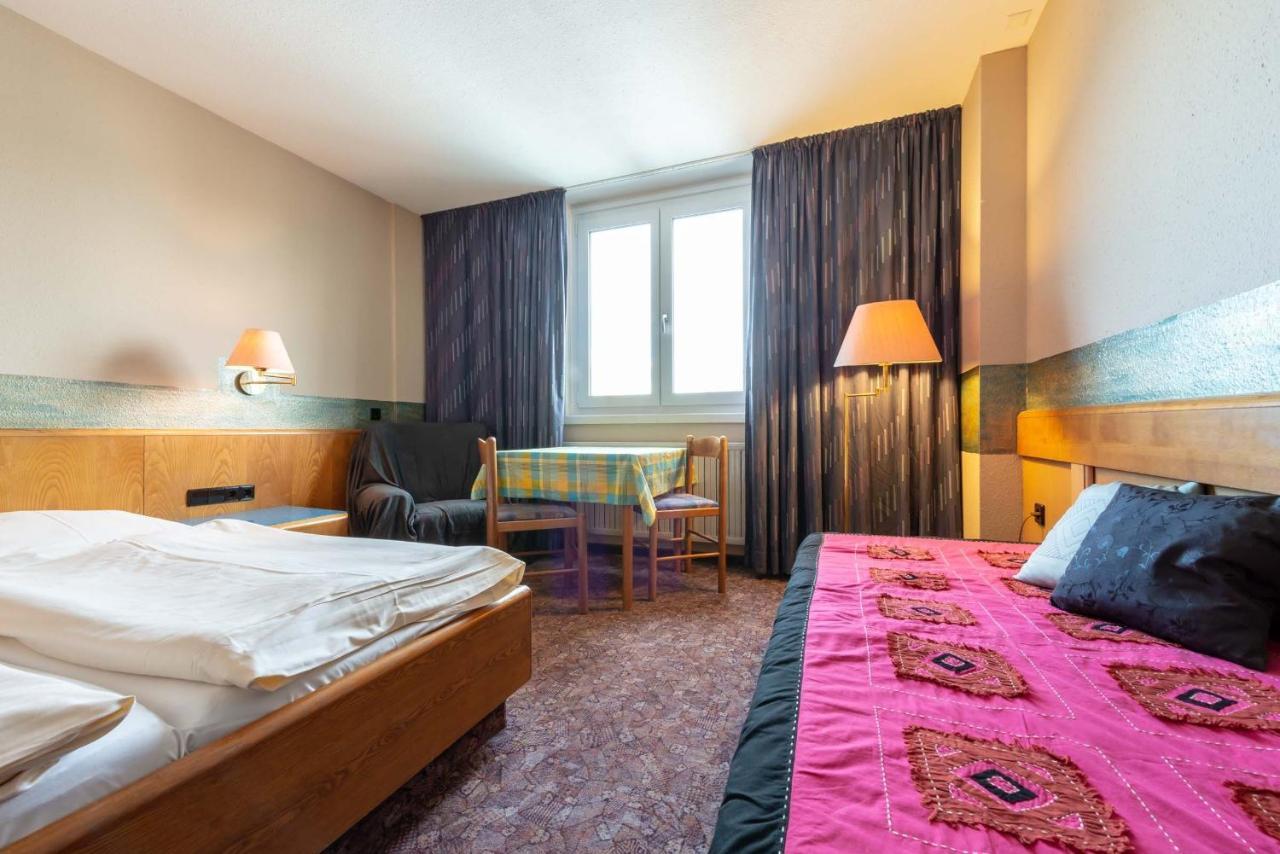 enjoyHotel garni Korntal Stuttgart Bagian luar foto